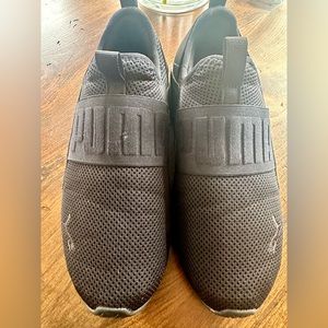 Men’s Puma Axelion Slip on sneaker